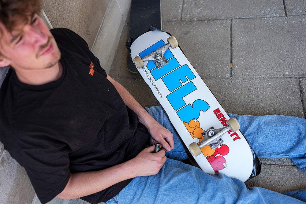 Bennett Nerd Niels Deck